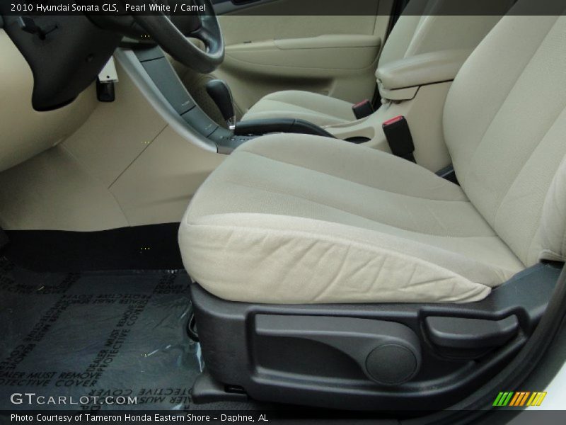 Pearl White / Camel 2010 Hyundai Sonata GLS