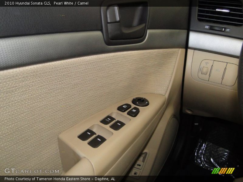 Pearl White / Camel 2010 Hyundai Sonata GLS