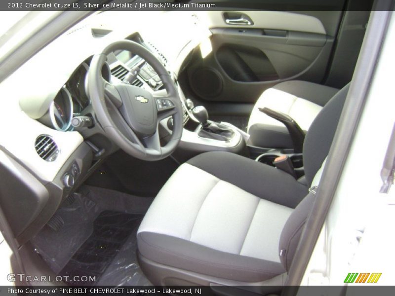 Silver Ice Metallic / Jet Black/Medium Titanium 2012 Chevrolet Cruze LS
