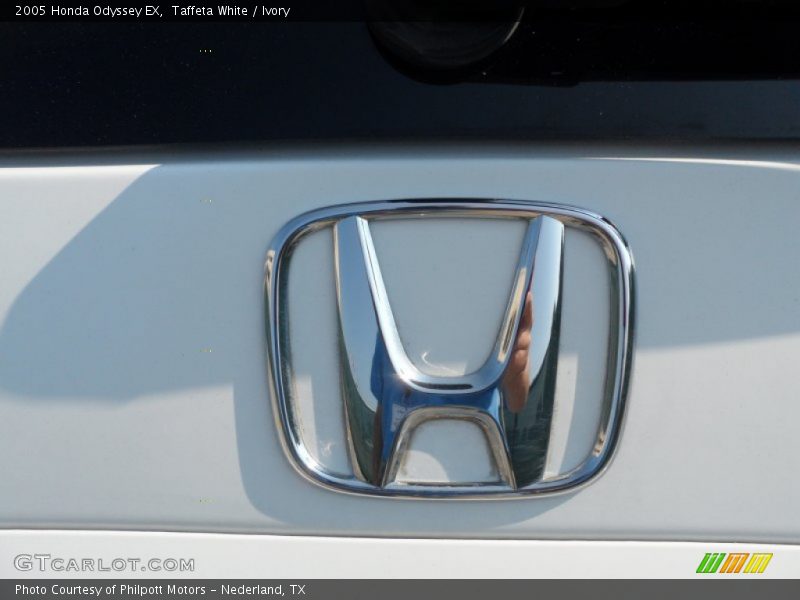 Taffeta White / Ivory 2005 Honda Odyssey EX