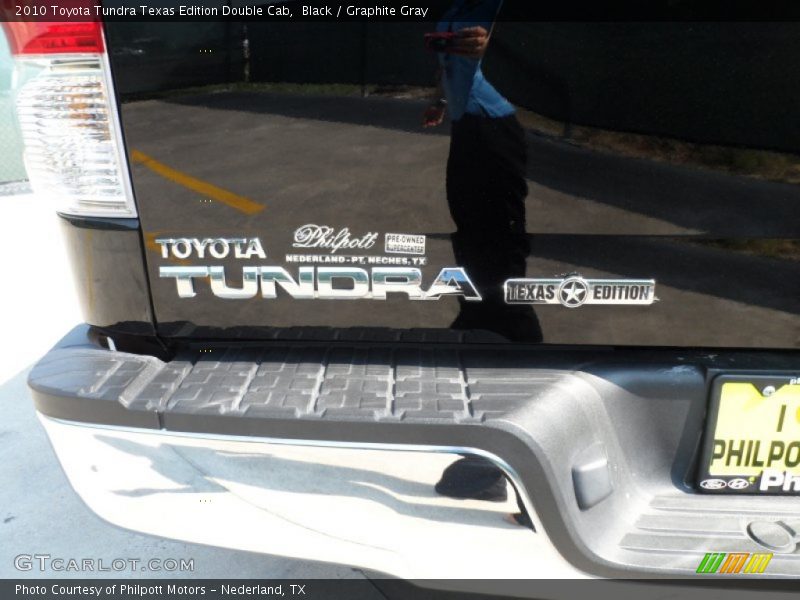 Black / Graphite Gray 2010 Toyota Tundra Texas Edition Double Cab
