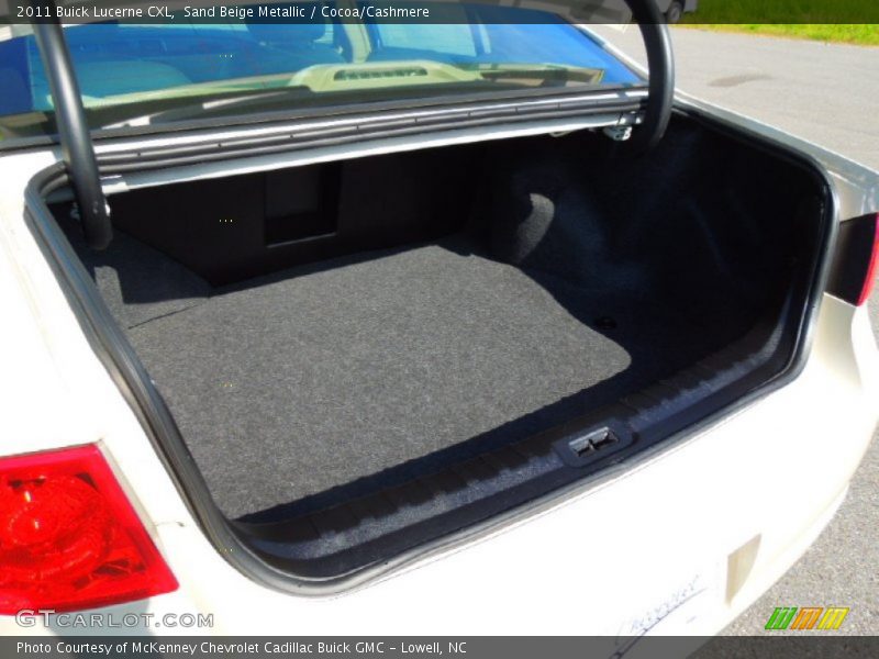 Sand Beige Metallic / Cocoa/Cashmere 2011 Buick Lucerne CXL