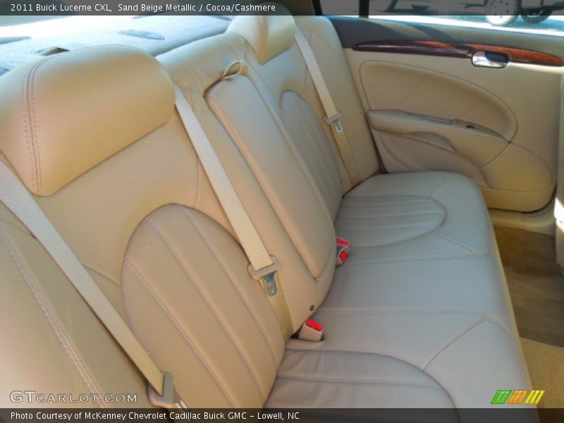 Sand Beige Metallic / Cocoa/Cashmere 2011 Buick Lucerne CXL