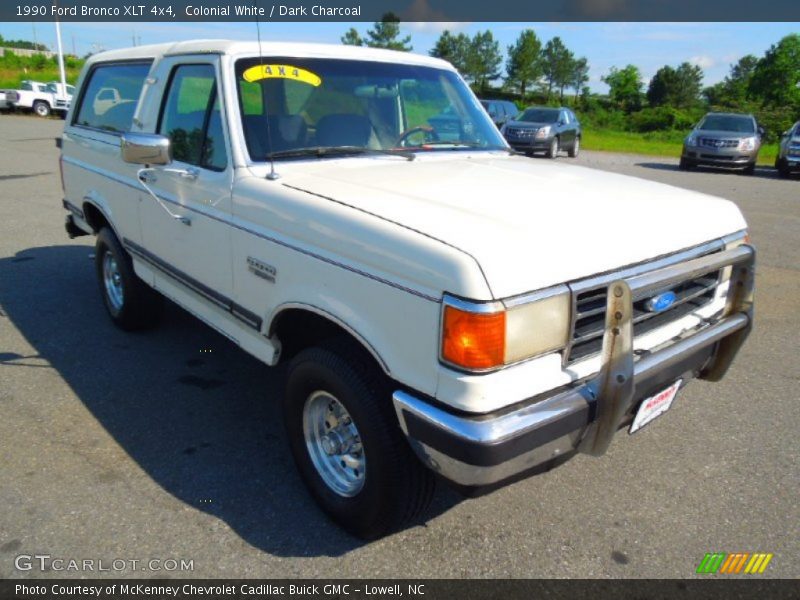 Colonial White / Dark Charcoal 1990 Ford Bronco XLT 4x4