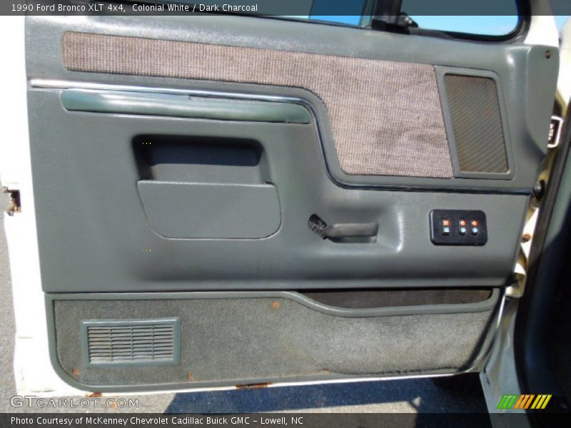 Colonial White / Dark Charcoal 1990 Ford Bronco XLT 4x4
