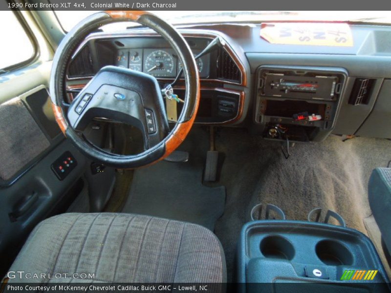 Colonial White / Dark Charcoal 1990 Ford Bronco XLT 4x4