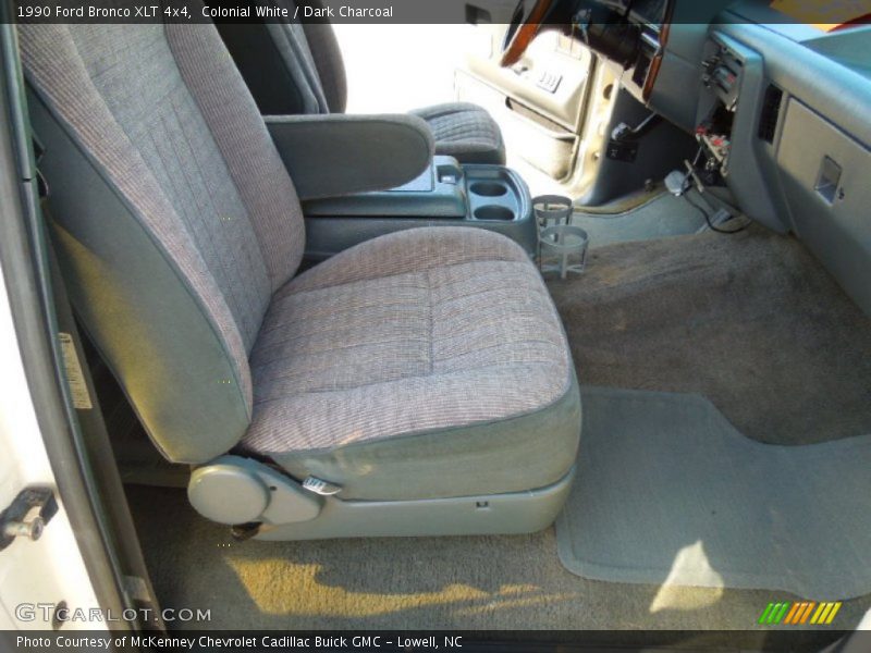 Colonial White / Dark Charcoal 1990 Ford Bronco XLT 4x4