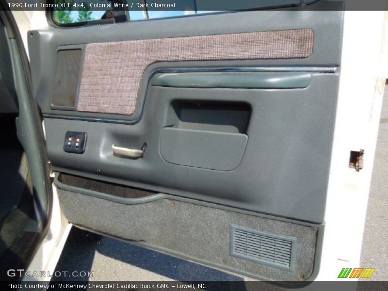 Colonial White / Dark Charcoal 1990 Ford Bronco XLT 4x4