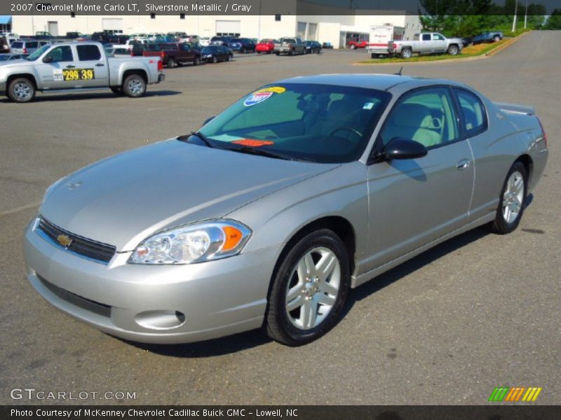 Front 3/4 View of 2007 Monte Carlo LT