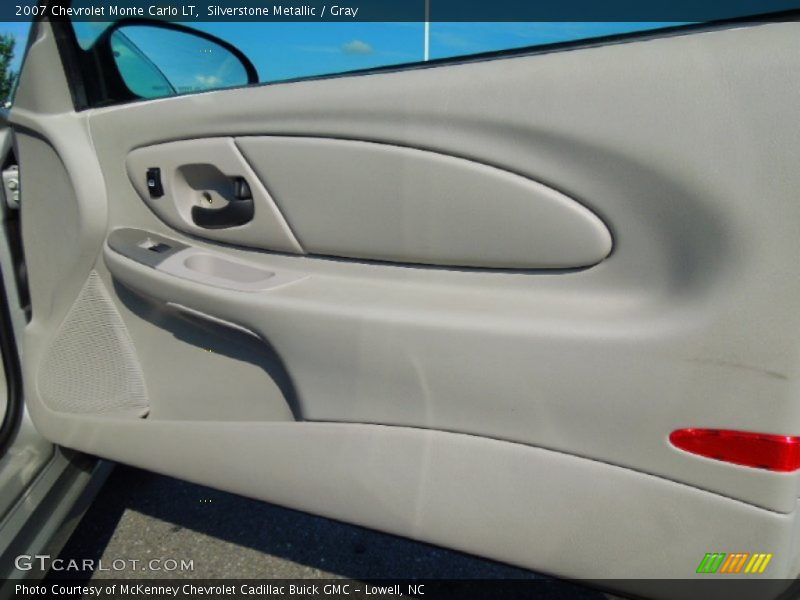 Silverstone Metallic / Gray 2007 Chevrolet Monte Carlo LT