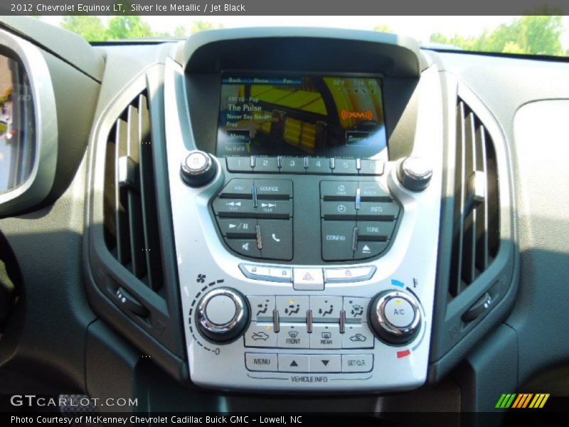 Silver Ice Metallic / Jet Black 2012 Chevrolet Equinox LT