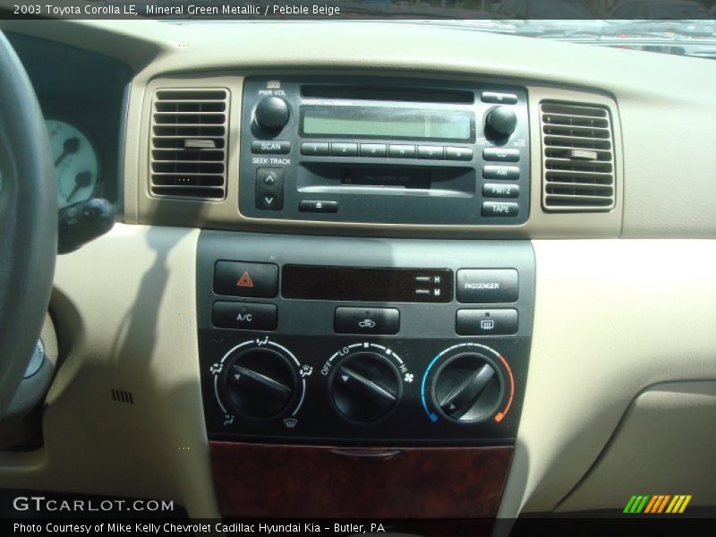 Mineral Green Metallic / Pebble Beige 2003 Toyota Corolla LE