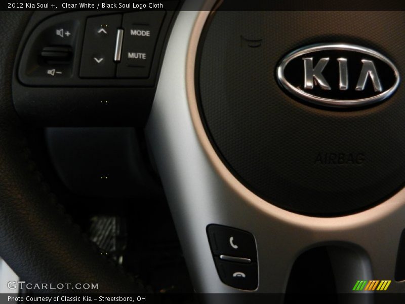 Clear White / Black Soul Logo Cloth 2012 Kia Soul +