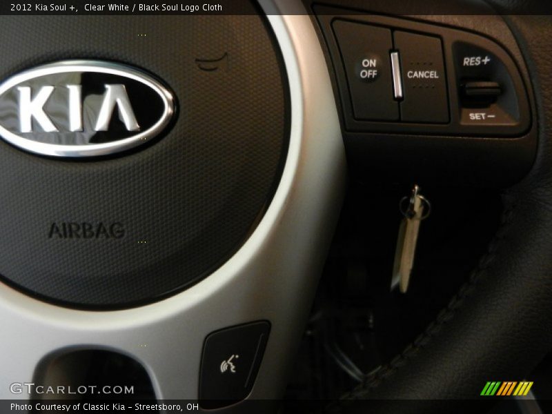 Clear White / Black Soul Logo Cloth 2012 Kia Soul +