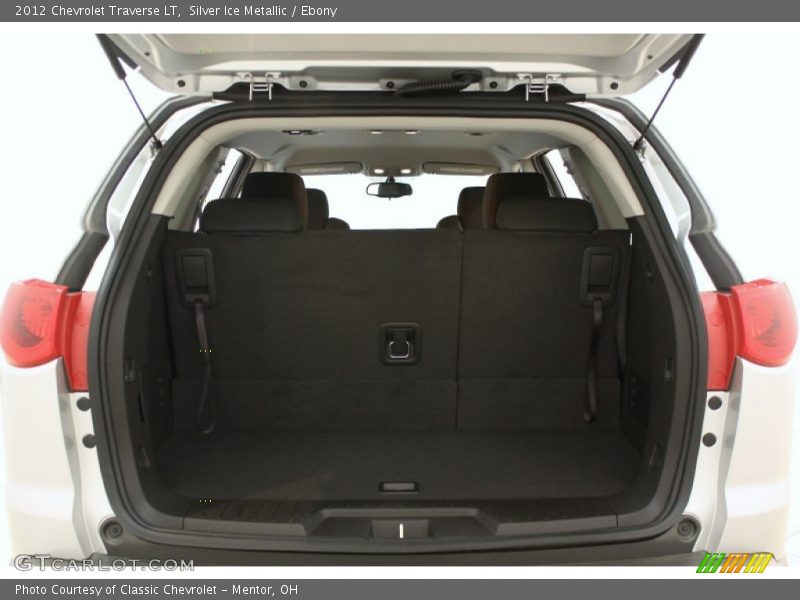 Silver Ice Metallic / Ebony 2012 Chevrolet Traverse LT