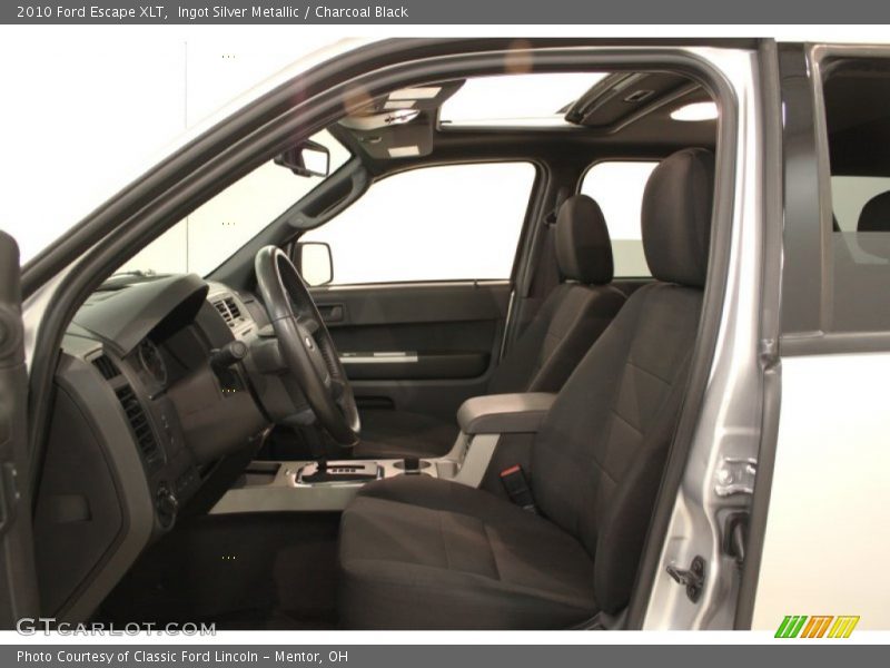 Ingot Silver Metallic / Charcoal Black 2010 Ford Escape XLT