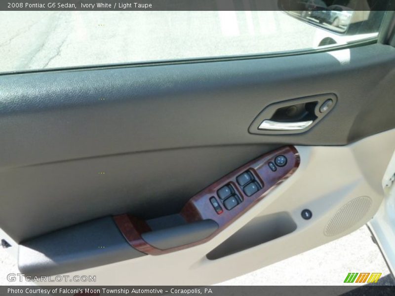 Ivory White / Light Taupe 2008 Pontiac G6 Sedan