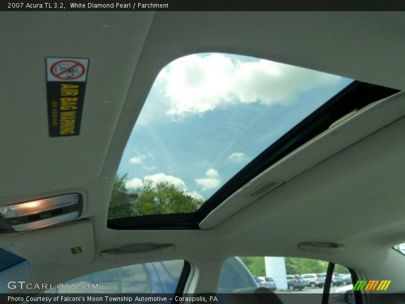 White Diamond Pearl / Parchment 2007 Acura TL 3.2