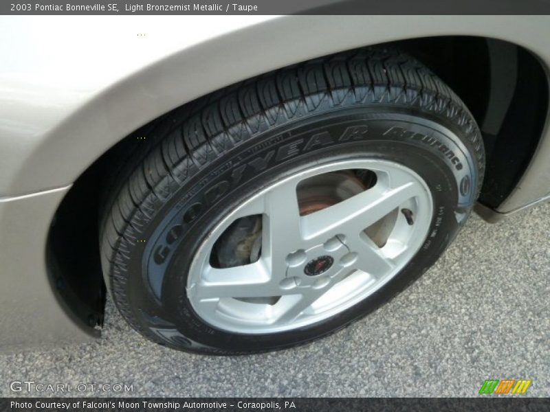 Light Bronzemist Metallic / Taupe 2003 Pontiac Bonneville SE