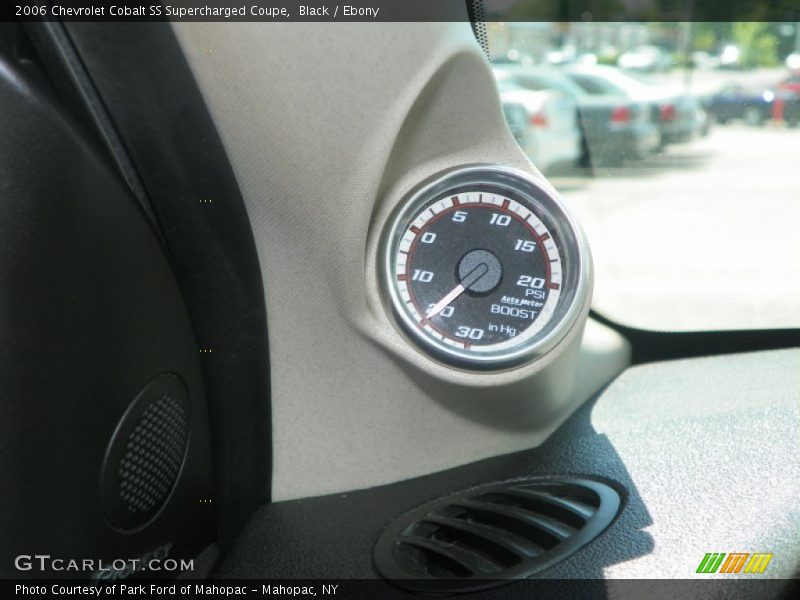  2006 Cobalt SS Supercharged Coupe SS Supercharged Coupe Gauges