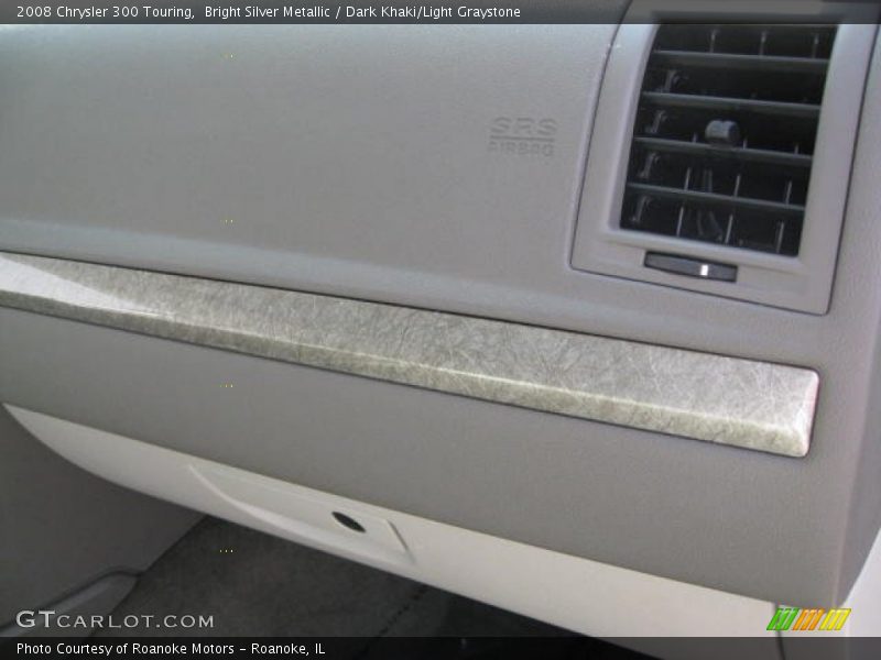 Bright Silver Metallic / Dark Khaki/Light Graystone 2008 Chrysler 300 Touring