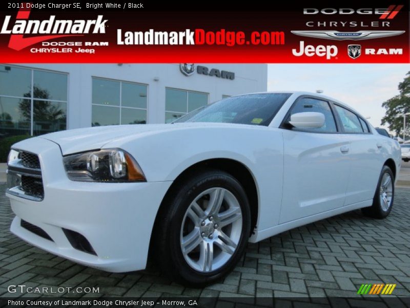 Bright White / Black 2011 Dodge Charger SE
