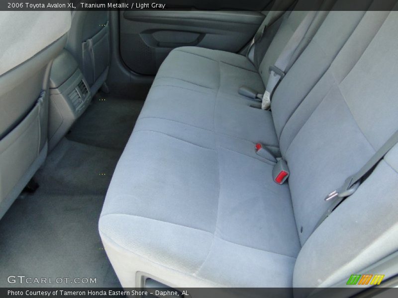 Titanium Metallic / Light Gray 2006 Toyota Avalon XL