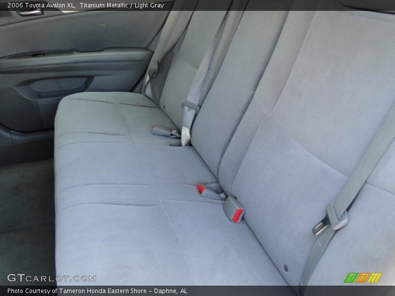 Titanium Metallic / Light Gray 2006 Toyota Avalon XL