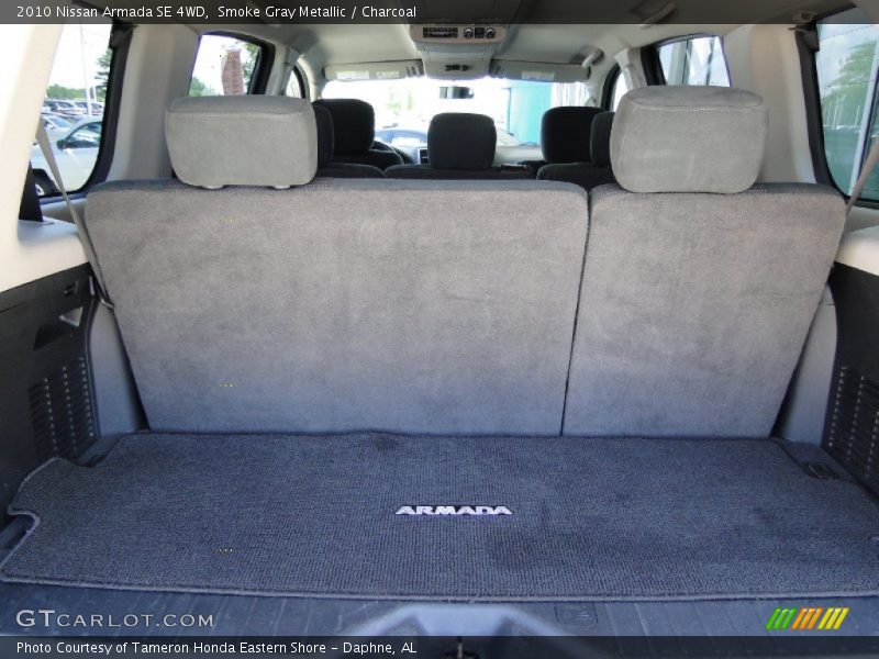  2010 Armada SE 4WD Trunk