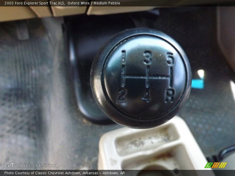 Oxford White / Medium Pebble 2003 Ford Explorer Sport Trac XLS