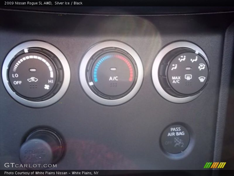 Silver Ice / Black 2009 Nissan Rogue SL AWD