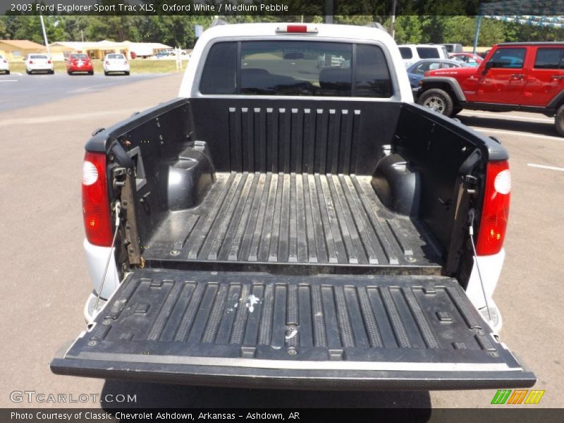 Oxford White / Medium Pebble 2003 Ford Explorer Sport Trac XLS