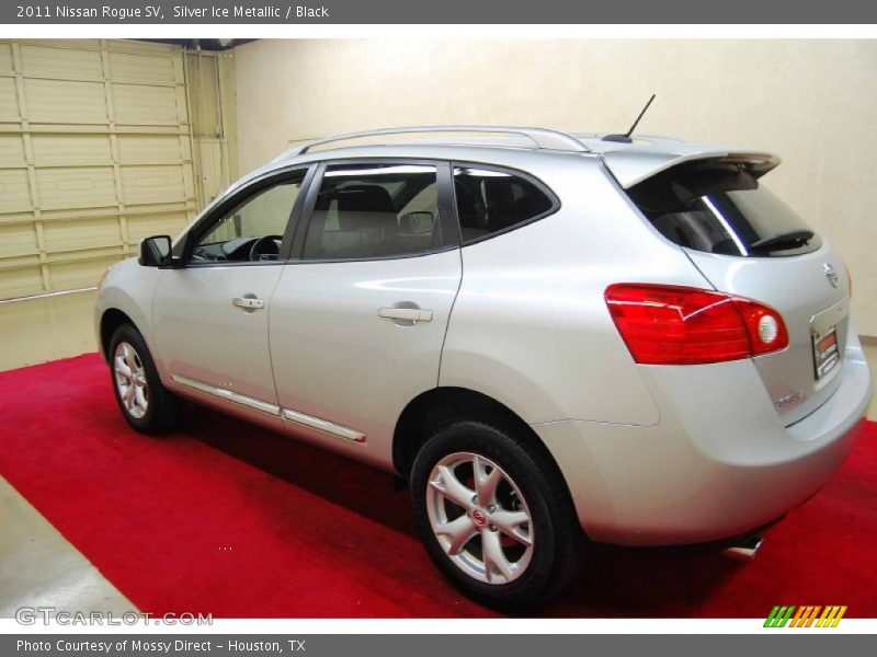 Silver Ice Metallic / Black 2011 Nissan Rogue SV