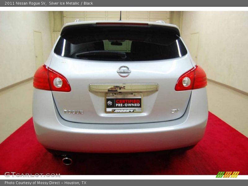 Silver Ice Metallic / Black 2011 Nissan Rogue SV