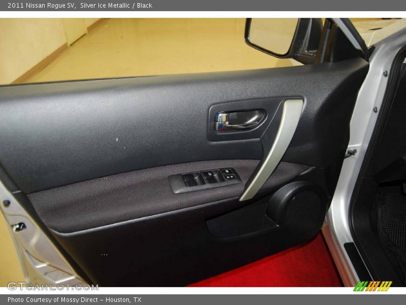 Silver Ice Metallic / Black 2011 Nissan Rogue SV