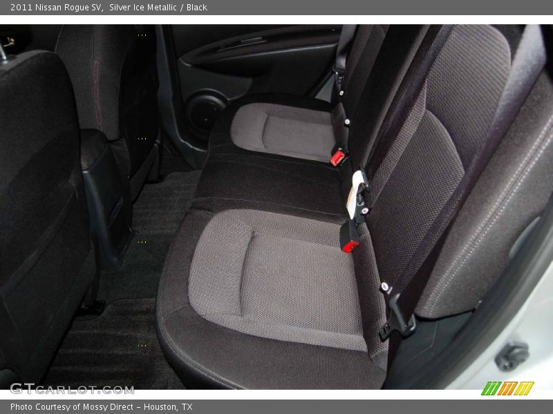 Silver Ice Metallic / Black 2011 Nissan Rogue SV