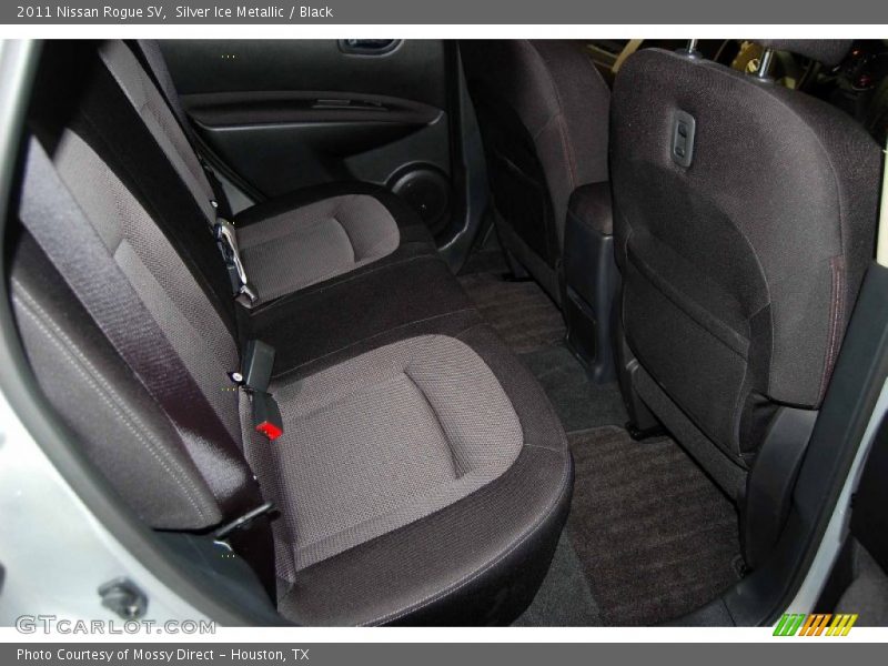 Silver Ice Metallic / Black 2011 Nissan Rogue SV
