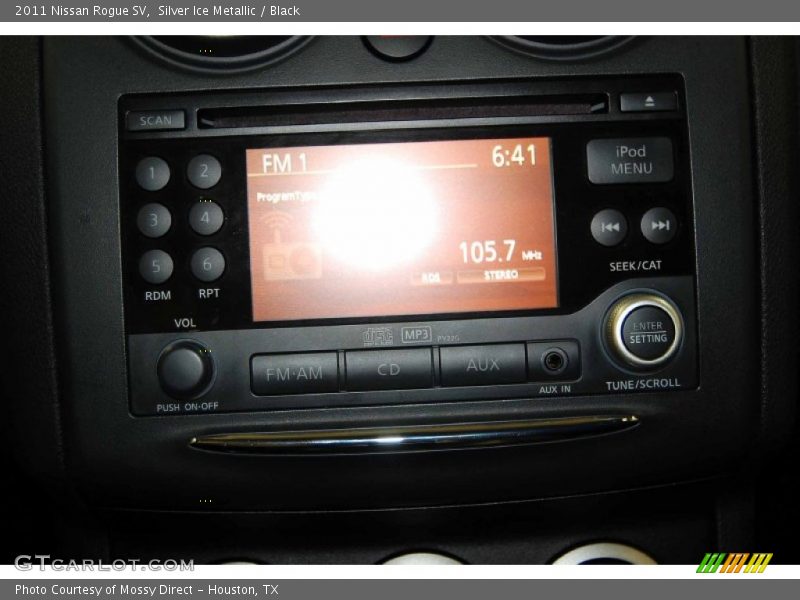 Silver Ice Metallic / Black 2011 Nissan Rogue SV