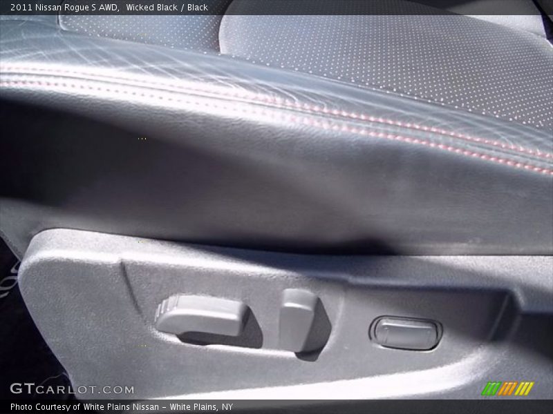 Wicked Black / Black 2011 Nissan Rogue S AWD