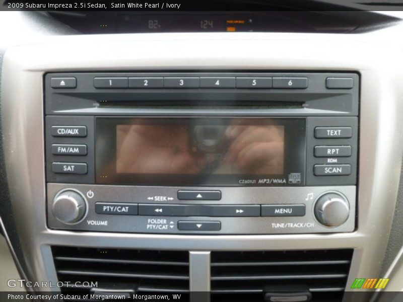 Satin White Pearl / Ivory 2009 Subaru Impreza 2.5i Sedan