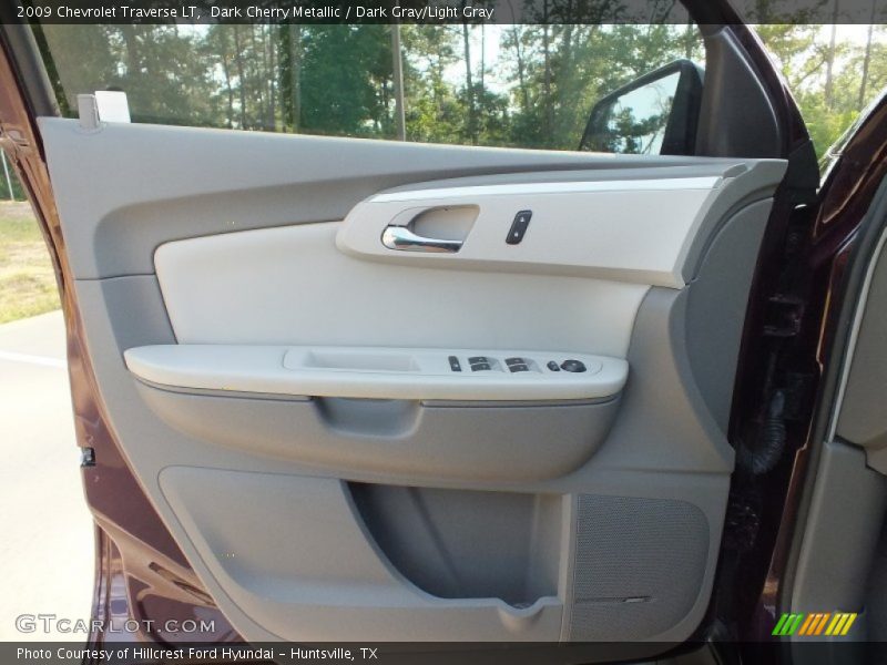 Dark Cherry Metallic / Dark Gray/Light Gray 2009 Chevrolet Traverse LT