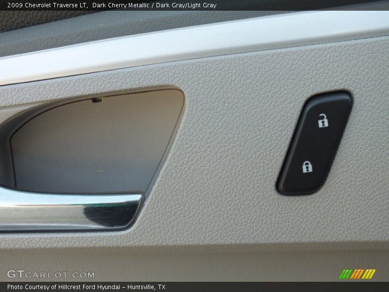 Dark Cherry Metallic / Dark Gray/Light Gray 2009 Chevrolet Traverse LT