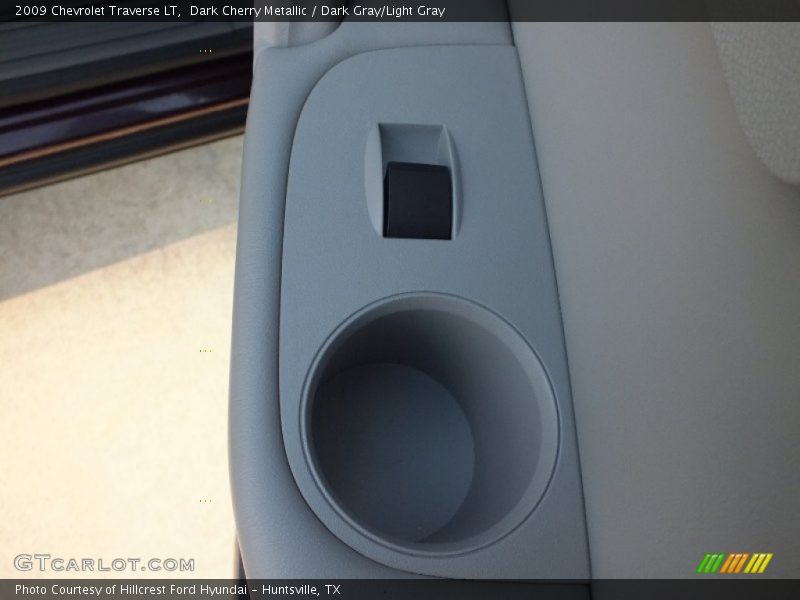 Dark Cherry Metallic / Dark Gray/Light Gray 2009 Chevrolet Traverse LT