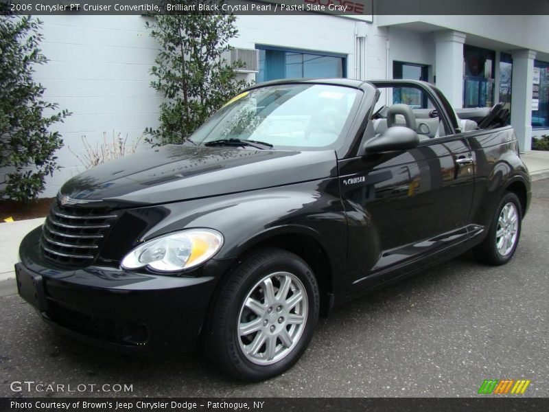 Front 3/4 View of 2006 PT Cruiser Convertible