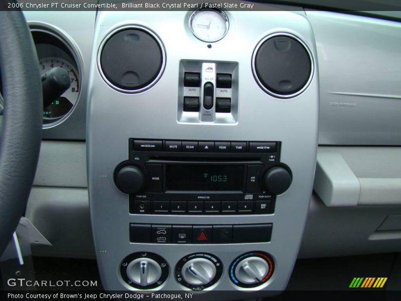 Controls of 2006 PT Cruiser Convertible