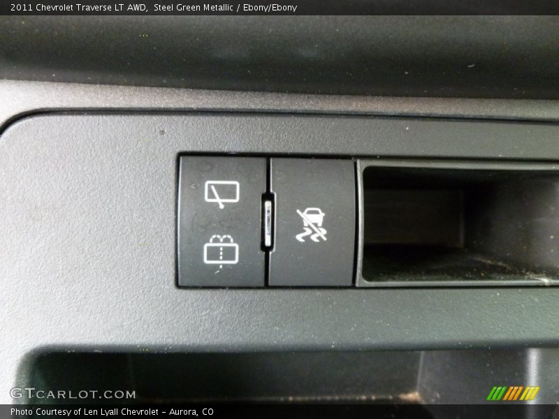Steel Green Metallic / Ebony/Ebony 2011 Chevrolet Traverse LT AWD