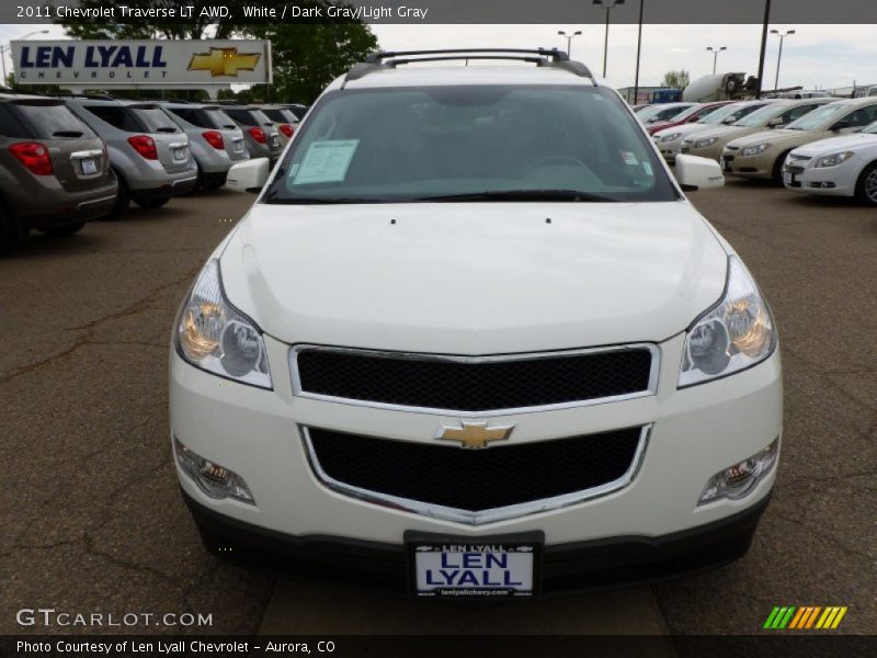 White / Dark Gray/Light Gray 2011 Chevrolet Traverse LT AWD