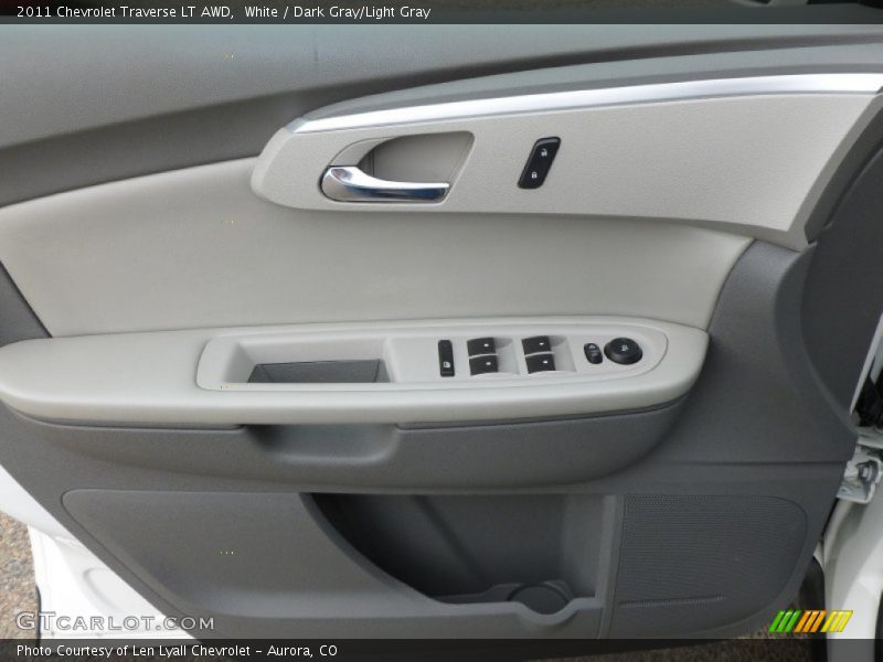White / Dark Gray/Light Gray 2011 Chevrolet Traverse LT AWD