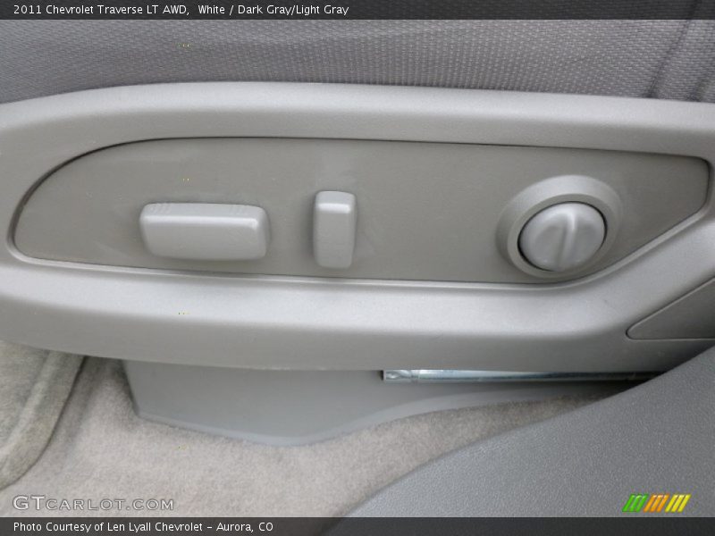 White / Dark Gray/Light Gray 2011 Chevrolet Traverse LT AWD