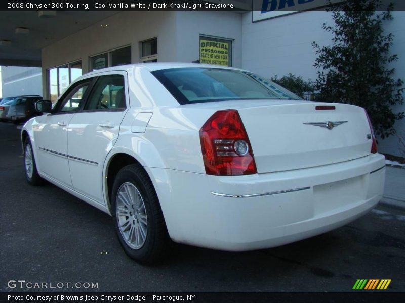 Cool Vanilla White / Dark Khaki/Light Graystone 2008 Chrysler 300 Touring